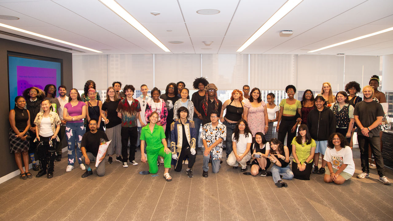 Group photo of students and teachers 